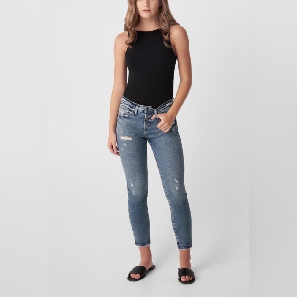 Silver Jeans Beau Exposed button fly